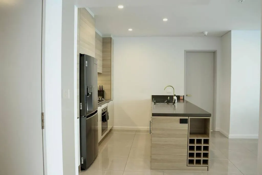 Ocean Apartment Surfers Paradise Gold Coast