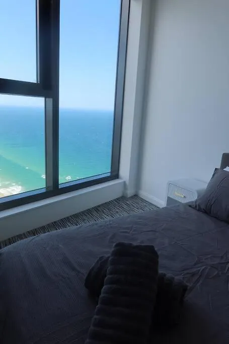 Ocean Apartment Surfers Paradise Gold Coast
