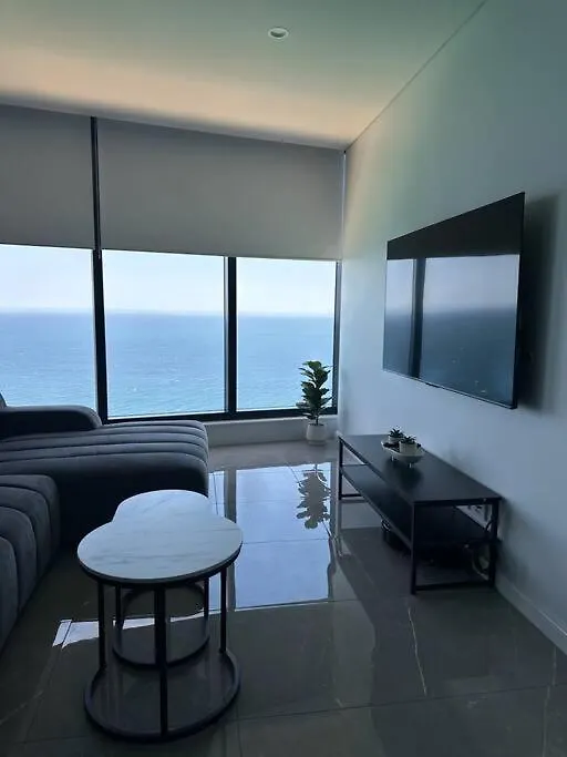 Ocean Apartment Surfers Paradise Gold Coast